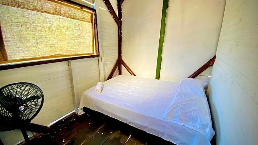 Tamarindo Beach Hostel Таганга Екстериор снимка
