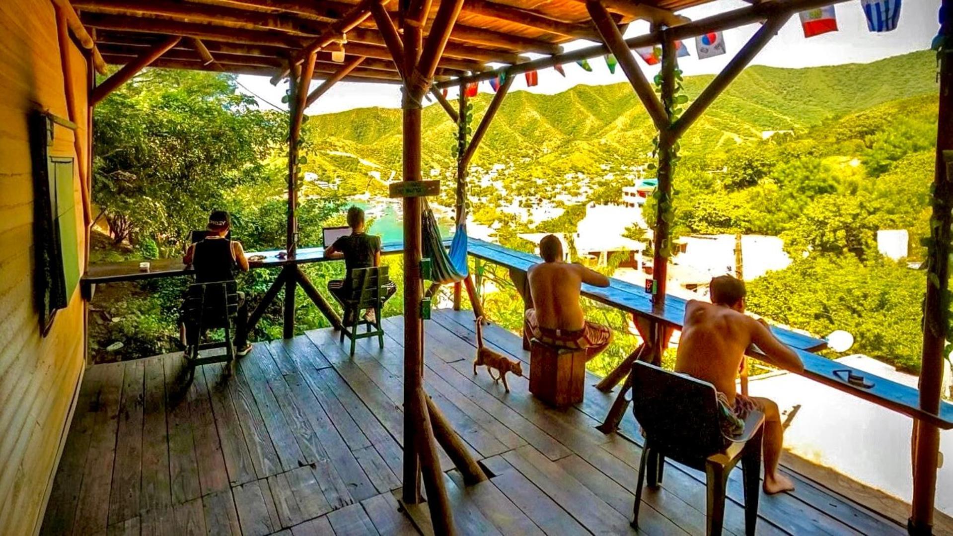 Tamarindo Beach Hostel Таганга Екстериор снимка